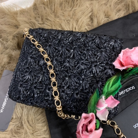 SOLD⛔️AUTHENTIC  DOLCE & GABBANA MILLENIALS " L'Amore E'Bellezza" FLORAL - Picture 5 of 16